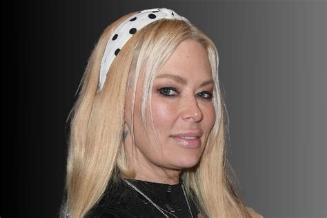 jennifer jameson|Jenna Jameson posts health update after being given months to live.